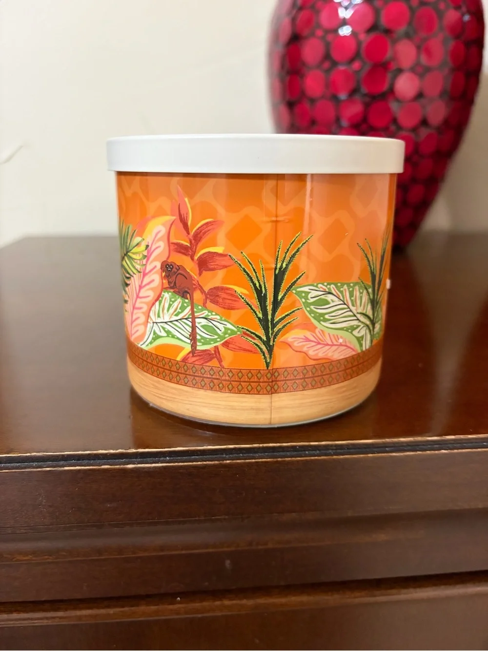 Bath & Body Works Mango Papaya Paradise Candle - Orange
